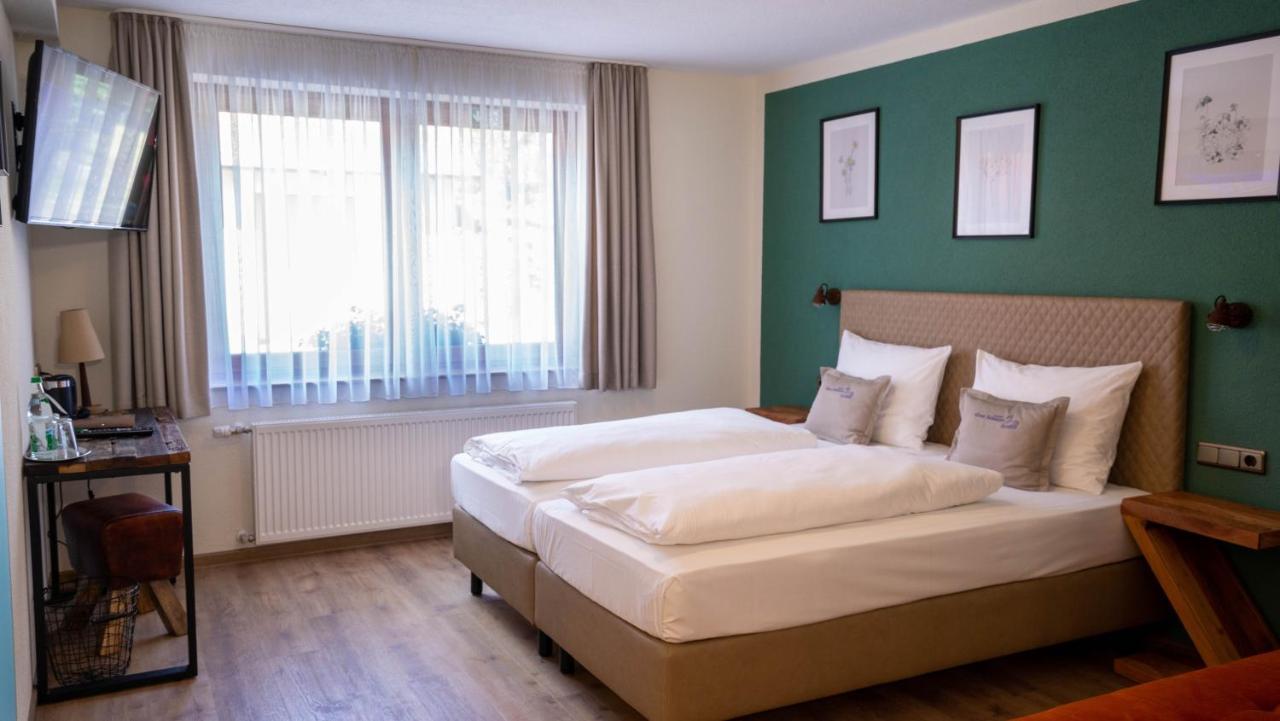Hotel Gasthof Zum Schwan シュタインスフェルト エクステリア 写真