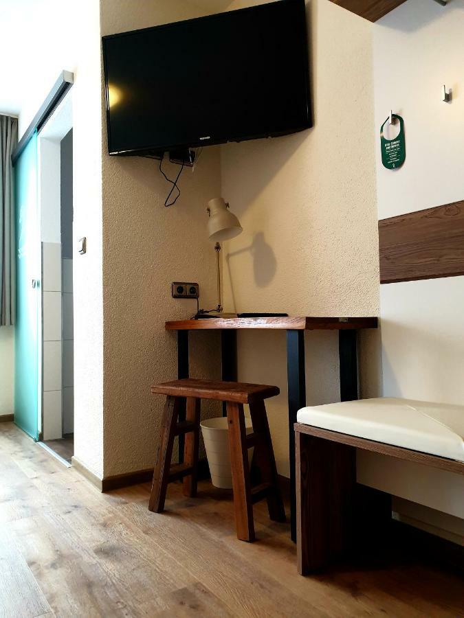Hotel Gasthof Zum Schwan シュタインスフェルト エクステリア 写真