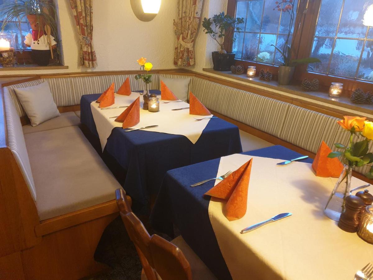 Hotel Gasthof Zum Schwan シュタインスフェルト エクステリア 写真